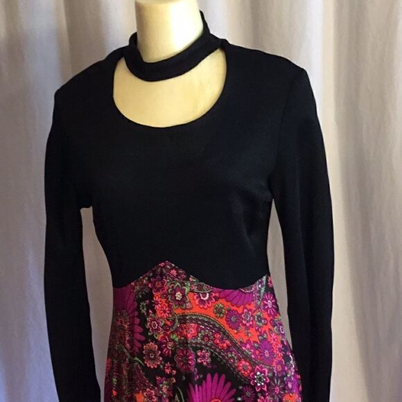 70’s vintage maxi with long sleeves 8 to 10 size? - Picture 3 of 7